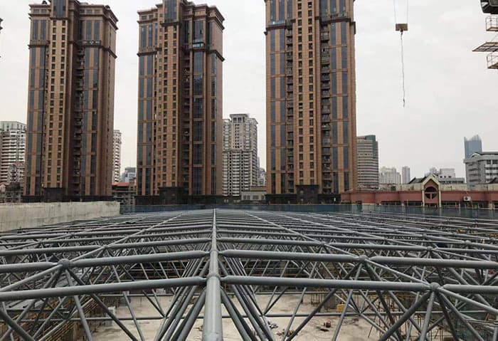 黄山螺栓球网架结构